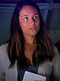 Rose and Luisa Full Scene