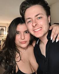 Kayla Wallace Webb (@kaywallace_) • Instagram photos and videos