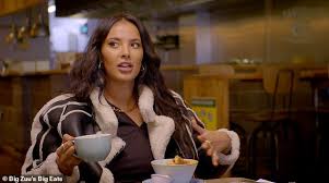 Her birthday, what she did before fame, her family life, fun trivia facts, popularity trivia. Maya Jama Says She Plans On Improving Her Culinary Skills Once She S A Mum Aktuelle Boulevard Nachrichten Und Fotogalerien Zu Stars Sternchen