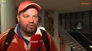 After the duels with south africa, canada and canada, there is a match against great britain. Max Caldas Klaar Voor Wk Hockey Mijn Vrouw Heeft Me Het Huis Uitgestuurd Youtube