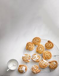Saftige Hefe Nuss Schnecken Von Zwergtomate Chefkoch Hefe Rezept Fur Cupcakes Backwaren
