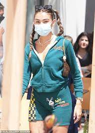 Shop from the world's largest selection and best deals for madison men's bib cycling shorts. Madison Beer Shows Off Her Pert Posterior In Green Bike Shorts As She Grabs Lunch With Pals Daily Mail Online