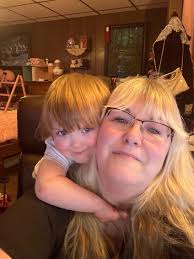 Kevin got his girl Amber over for a pupdate