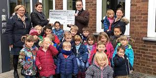 Nutzen sie unsere beratungsqualität in den filialen vor ort oder. Erftstadt Bliesheim Spenden Machen S Moglich Panz Freuen Sich Auf Das Neue Aussengelande Rheinische Anzeigenblaetter De