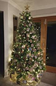 Check out a wide array of beautiful glass ornaments to enhance your setup. Aussie Mum S Polaroid Photo Christmas Tree Goes Viral