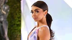 Sarah jane hyland is an american actress and singer. Sarah Hyland On The Highs And Lows Of Growing Up On Modern Family Glamour