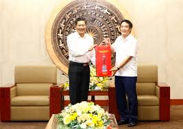 Bí thư vương đình huệ: Ä'oan Can Bá»™ Lanh Ä'áº¡o Tá»‰nh SÆ¡n La ThÄƒm Va Lam Viá»‡c Táº¡i Tá»‰nh Cá»•ng Thong Tin Ä'iá»‡n Tá»­ Phu Thá»
