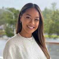 Valerie Aguinaldo's Instagram, Twitter & Facebook