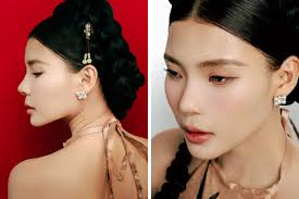 Actress Thuy Diem Bleeding From Mouth While Playing Stepmother In Horror  Movie Con Cam