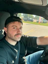 Driving down to Bucee's country!! Show in Austin Friday and then Plano  Saturday !! Texas let's do the damn thing 🛣️