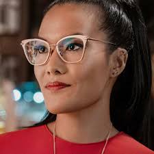 Always Be My Maybe S Costume Designer Answers All Your Glasses Questions Ali Wong Glasses Glasses Frames Trendy