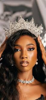 Empowering Women to be Queens with Confidence and Kindness