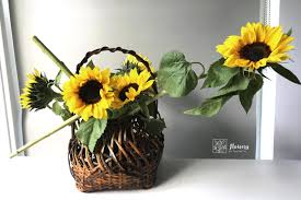 See more ideas about iris wedding, iris wedding flowers, wedding flowers. What S Special About Sunflowers Flowers By Gwyneth Sydney