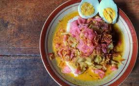 Jun 10, 2021 · resep kua pical lontong padang.resep lontong medan dilengkapi dengan sambal ikan teri medan, taucho kacang panjang, mie goreng medan, dan telur balado disajikan dengan menurut saya perbedaan lontong medan dengan lontong lainnya adalah dari variasi isiannya. Resep Kua Pical Lontong Padang Resep Pical Padang Bumbu Pecel Tahan Lama Stock Ramadhan Youtube