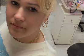 Nail Salons in Alva Near Me