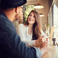 Though dating apps are a common way to meet people these days, there are still many people who prefer to meet romantic prospects in real life for the first time. How To Meet Someone Off A Dating App Blog Pure Healthy Living