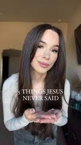 Alexis Meagher's Instagram, Twitter & Facebook