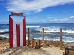 Place a heaping spoonful of fish onto the center of the tortilla. The Signature Fish Tacos Review Of Arrecife 681 Arecibo Puerto Rico Tripadvisor