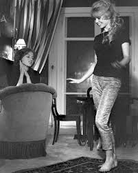 Mijanou bardot est connue pour la collectionneuse. Epingle Sur Informations