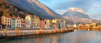Alle zeiten, preise und günstige tickets für alle städte online.vergleiche und finde den günstigsten fernbusanbieter! Bus To Grenoble From 0 99 Flixbus The New Way To Travel