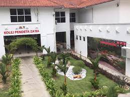 Kolej pendeta za'ba (kpz) ingin mengucapkan selamat kembali ke kampus kepada mahasiswa. Jom Ke Rock Garden Kpz Kolej Pendeta Za Ba Ukm Official Facebook