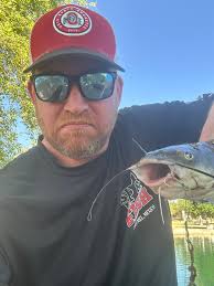 Are these blue cats or channel cats? They were bigger than they look in the  picture... I don't see the spots channels have...