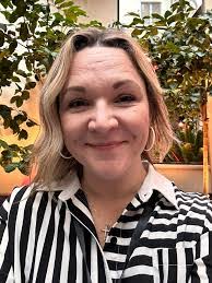 Danielle Laughlin's Instagram, Twitter & Facebook