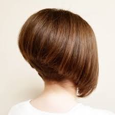 The 'mushroom' cut is a retro bob hairstyle that had its peak in popularity in the 70s. 33 Hot Graduated Bob Haircuts For Women Of All Ages 2021 Update
