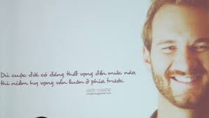 Rơi nước mắt vì nghị lực chàng trai "không tay chân"!