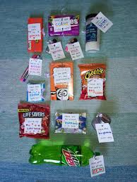 Best birthday gift ideas for mom in 2021 curated by gift experts. I M A Broke College Kid And It S My Mom S Birthday Saturday This Is The Best I Could Come Up With Album On Imgur