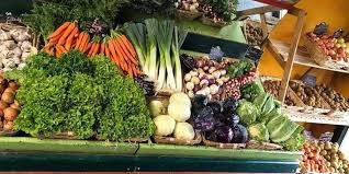 Vente directe de fruits et légumes au juste prix. Coronavirus Exemple Du Succes De La Vente Directe Dans Une Ferme Du Perigord