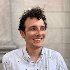 Sarah Post's Instagram, Twitter & Facebook