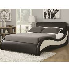 Upholstered Platform Bed In 2021 Modern Upholstered Beds Modern Platform Bed King Upholstered Bed