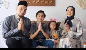 Moektauu kali ini spesial genk. Vzaah5yak4jdom