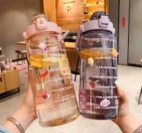 Garrafa de água grande Kawaii de galão transparente com marcador de tempo e  canudo Garrafa de água Kawaii de 1,984 g com adesivos de resina garrafa ...