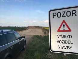 V polsku bude navazovat na plánovanou dálnici a3/s3: Koronavirus Mohl Zkomplikovat Stavbu Dalnice D11 Reditelstvi Silnic A Dalnic Pocita Pripadne Zdrzeni Zpravy Hradecka Drbna Zpravy Z Hradce A Okoli