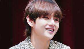 Durant sa jeunesse, taehyung étudie le saxophone. Rumors Of Bts Member V Going To Clubs While Underage And Han Seohee Causes Controversy Kpopmap