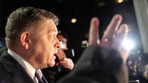 Ak parlament odobrí dohodu s USA, Smer začne so zberom podpisov na  referendum