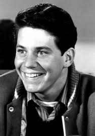 Anybody recognise anyone? Happy days.