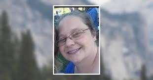 Amanda Hilborn's Instagram, Twitter & Facebook