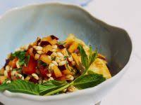 Un'insalata di orzo perlato e verdure facilissima da preparare e ricchissima di nutrienti. Insalata D Orzo E Verdure Sale Pepe