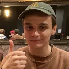 Daniel Drozd's Instagram, Twitter & Facebook