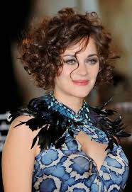 Jan 09, 2022 · i tagli capelli ricci del 2022 sono perfetti per tutti i tagli di tendenza del prossimo anno, da quelli lunghi a quelli corti, ma anche su caschetti … Tagli Capelli Ricci 2016 Foto 3 40 Stylosophy