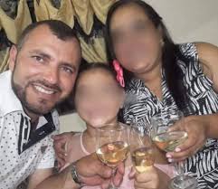 MUERTE DE FUNCIONARIO: ¨VOLVIÓ PARA SUBIR LA RECETA MÉDICA DE SU HIJA Y YA  NO SALIÓ¨ El grito habría sido desesperado ¨tengo que volver, olvidé algo  que es de mi hija¨. Esa