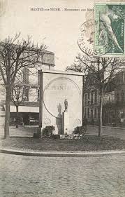 Monument Aux Morts De 14 18 Mantes La Jolie Statuette Detruite Informations Sculpteur 1 Lerouge Architecte Patout Adresse Ou Lieu D Lakamie Pinte