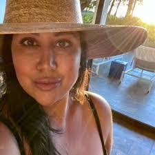 Vanessa Terry's Instagram, Twitter & Facebook