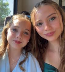 lillyvonderheid come visit again.