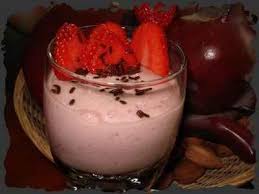 Recette Mousse De Fraises Au Fromage Blanc Allege 750g Dessert Peu Calorique Mousse Fraise Recette Dessert
