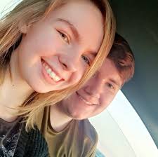 What can be done to ease the pain of stage 4 endometriosis and cysts