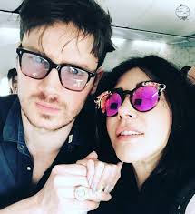 Ünlü şarkıcı hande yener, yeni bir aşka yelken açıyor. Hande Yener Umit Cem Senol Ile Ikinci Kez Ayrildi Ayrilik Sonrasi Ilk Aciklama Geldi Elmaelma
